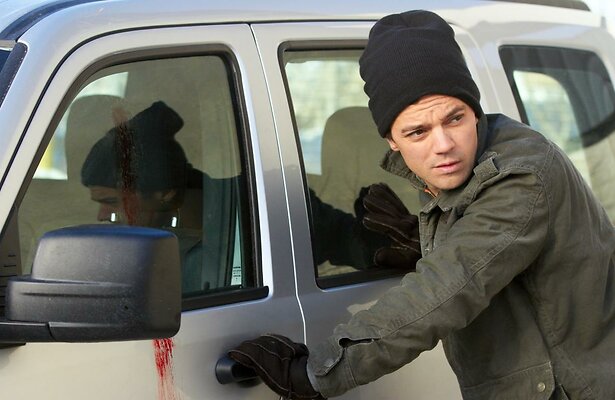 Dominic Cooper als Mitch Brockden in Reasonable Doubt