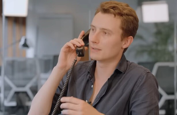 Presentator Erik de Vries Lentsch 