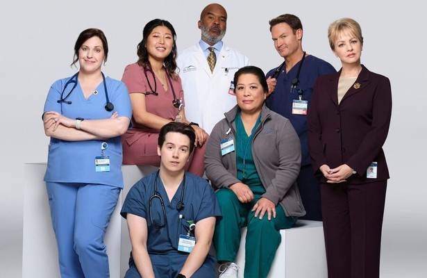 De cast van St. Denis Medical