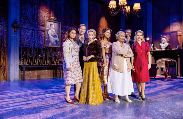 De cast van de Soldaat van Oranje-special van Stars on Stage