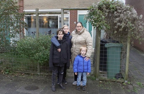 Steenrijk, straatarm