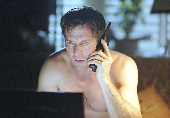 Jake Gyllenhaal bedolven onder sneeuw en ijs