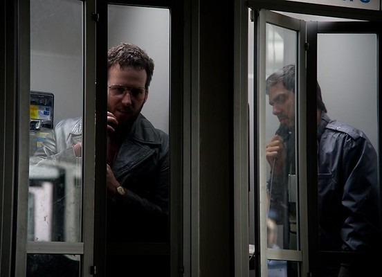 Huurmoordenaar en huisvader tegelijk