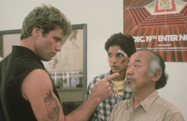 Martin Kove, Ralph Maccio en Pat Morita in The Karate Kid