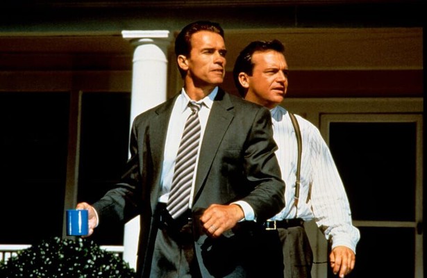 Arnold Schwarzenegger en Tom Arnold in True Lies