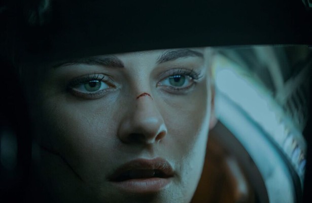 Kristen Stewart in Underwater