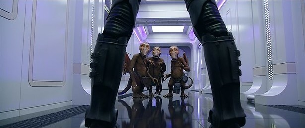 Rihanna is een alien