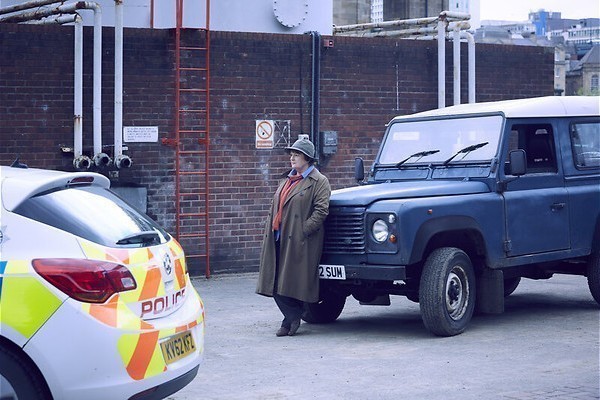 Vera en het lijk in de tunnel