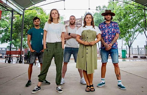 Buddy, Leonie, Nathan, Miljuschka, Rob