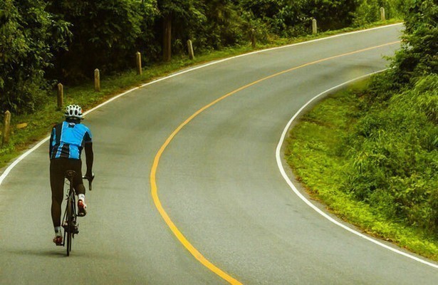 Getergde Van Dijk in tijdrit op EK