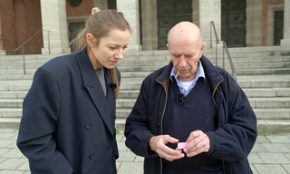 Y-History: 100 Jahre auf Koks