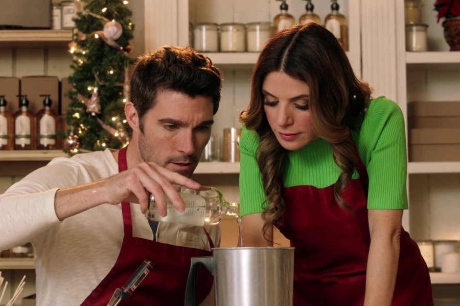 Christmas By Candlelight