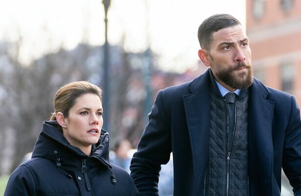Zeeko Zaki en Missy Peregrym in FBI
