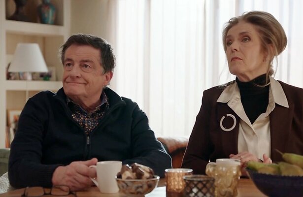 Jette van der Meij en Johnny Kraaijkamp in GTST