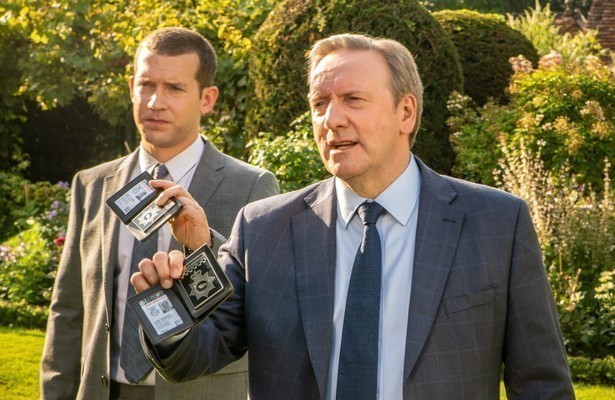 John Nettles en Jason Hughes in Midsomer Murders