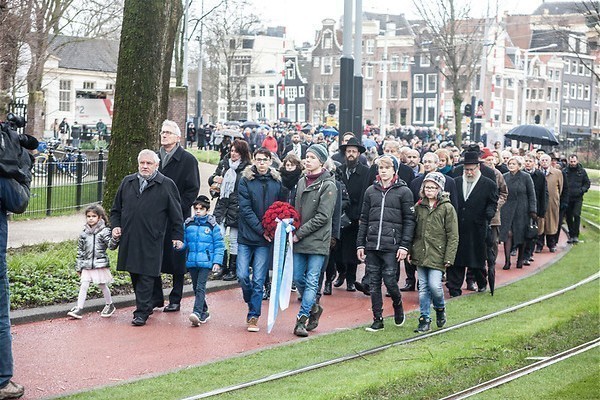 Tocht naar het Spiegelmonument
