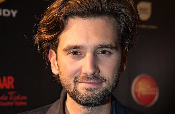 Acteur Ruud Feltkamp naar politie om identiteitsmisbruik