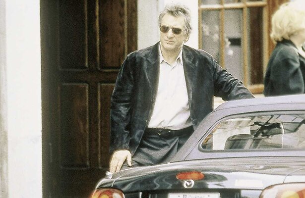 Robert de Niro in film The Score