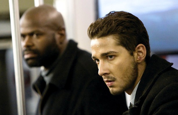 Shia LaBeouf hoort stemmen