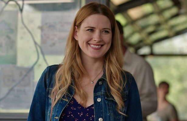 Alexandra Breckenridge in Virgin River