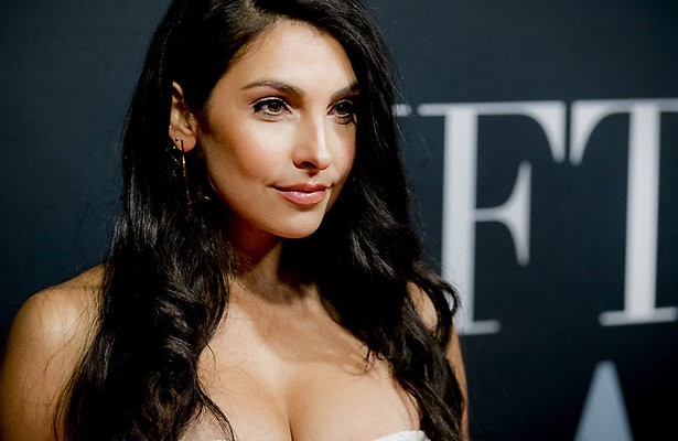 Anna Nooshin en Nassim Zeta zijn verloofd