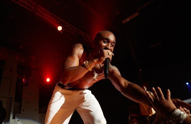 All Eyez on Me