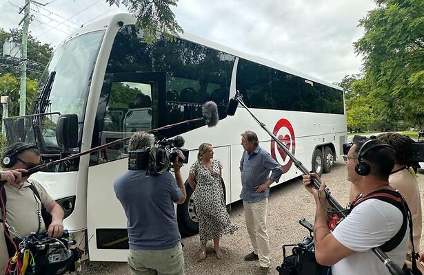 Opnames in Australië voor All You Need is Love.