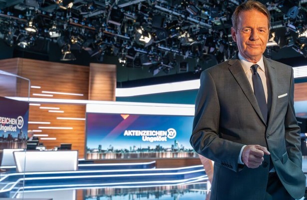 Backstage - heute journal: Nachrichten-Profis mit starken Nerven