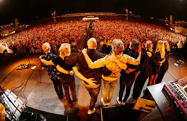 BLØF op Concert at Sea