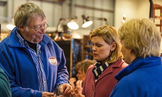 Bargain hunt