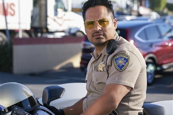 Michael Peña maakt Los Angeles (on)veilig
