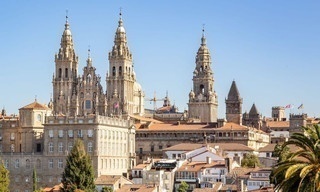 Caminos de Santiago, entre el cielo y la tierra