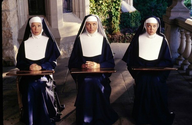 Lucy Liu, Cameron Diaz en Drew Barrymore in Charlie's Angels: Full Throttle