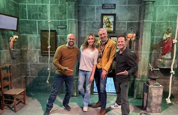 Staf en Mathias Coppens met Wendy van Dijk en Martien Meiland