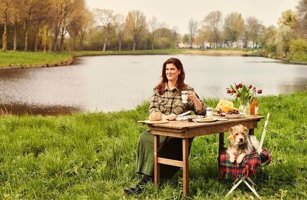 Yvette van Boven voor De Streken van Van Boven