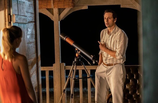 Ralph Little als Neville Parker in Death in Paradise