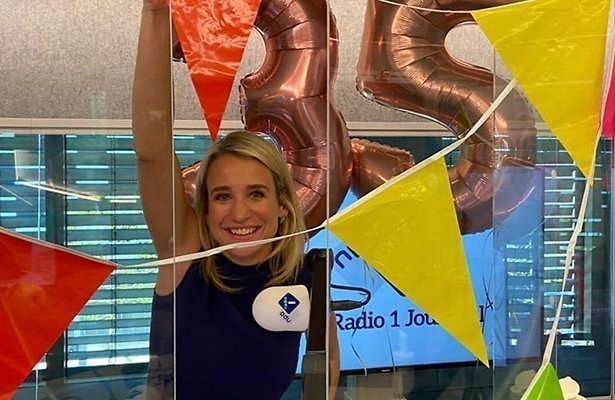 Dionne Stax verrast voor 35e verjaardag
