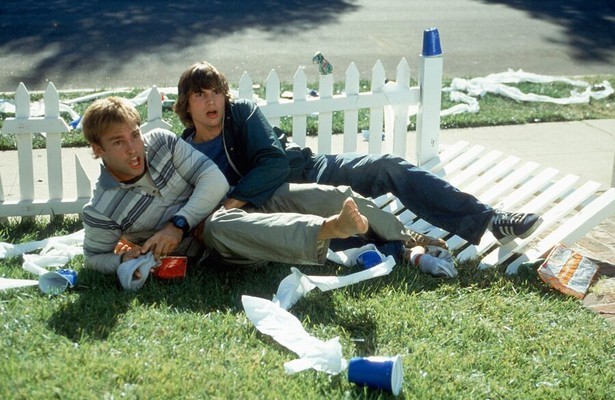 Ashton Kutcher en Seann William Scott in Dude, Where's My Car?