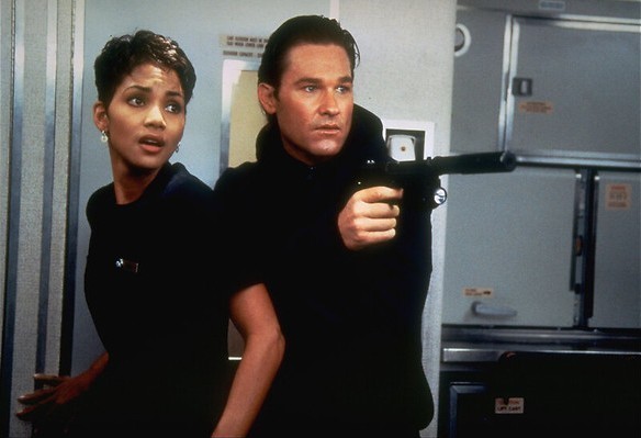 Kurt Russell knokt met kapers