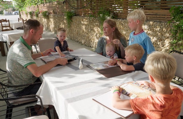 De familie Blom in Een Huis Vol 2024