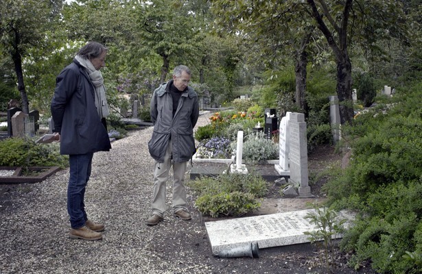 Still uit En de Naam is Heeresma