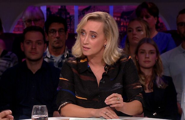 Eva Jinek in haar eigen talkshow