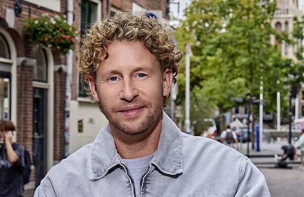 Ewout voor Bureau Utrecht. 