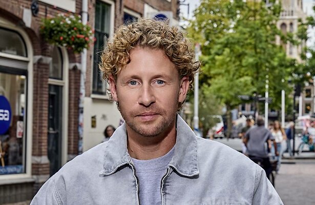 Ewout Genemans in Bureau Utrecht persfoto.