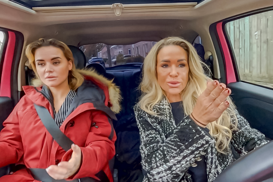 Echte Reizigersvrouwen (aka Traveller Queens)