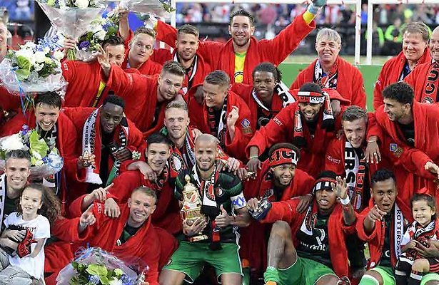 Oefenwedstrijd in de Kuip: Feyenoord - Angers