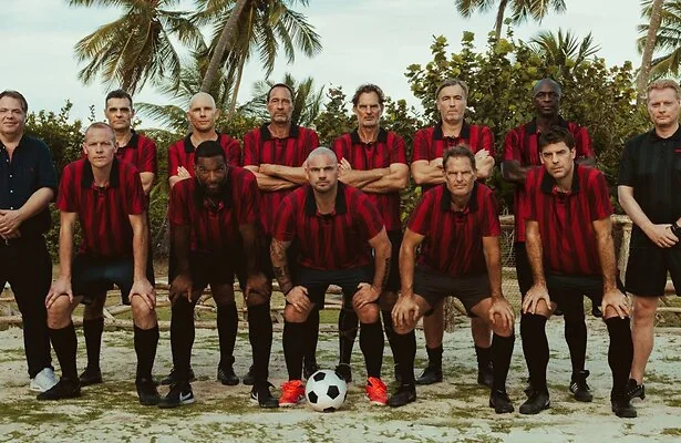 De teamfoto van Football Island. 