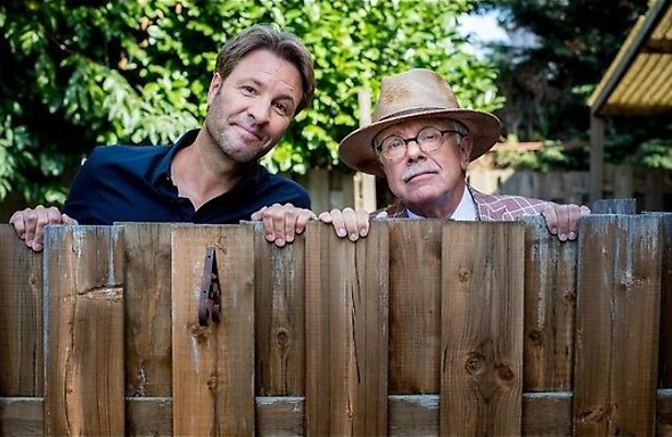 Mr. Frank Visser: Hommeles in een seniorenflat