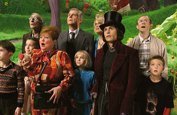 Freddie Highmore, Johnny Depp en overige castleden van Charlie and the Chocolate Factory