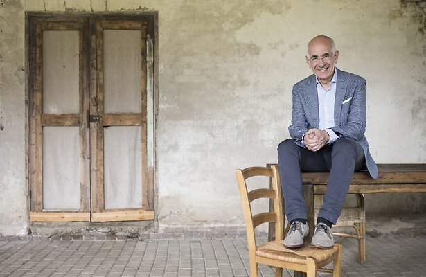 Frits Spits heeft last van hartproblemen en is onlangs gedotterd.